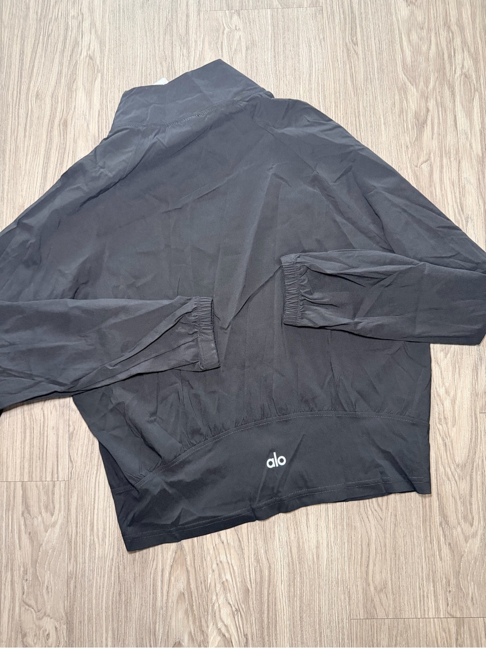 ALO Yoga Black Zip Front Track Jacket and Joggers Set - Picture 6 of 6